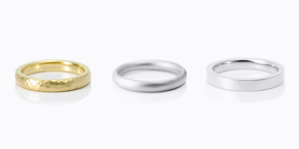 鍛造の結婚指輪 3.0mm 平均的な太さのデザイン
