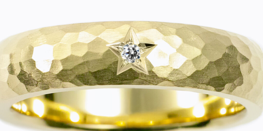 鍛造の結婚指輪にダイヤモンドを留める方法 星留め