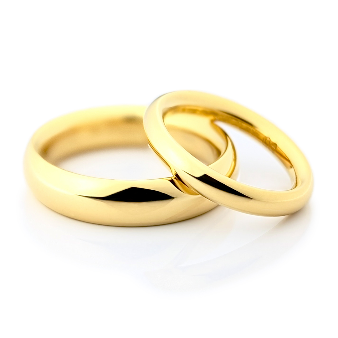 純金輝く鏡面仕上げ｜鍛造の結婚指輪